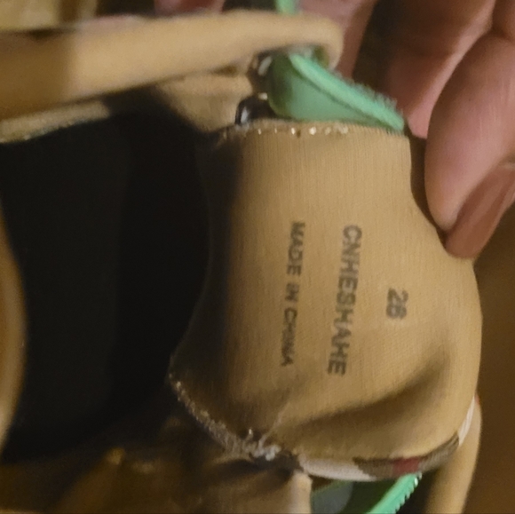 Burberry Sneakers - Picture 4 of 4